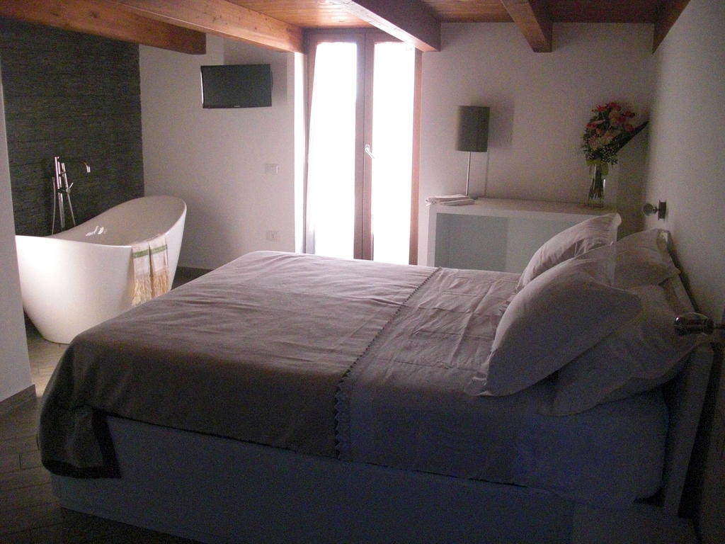 B&B Radici24 Battipaglia Zimmer foto