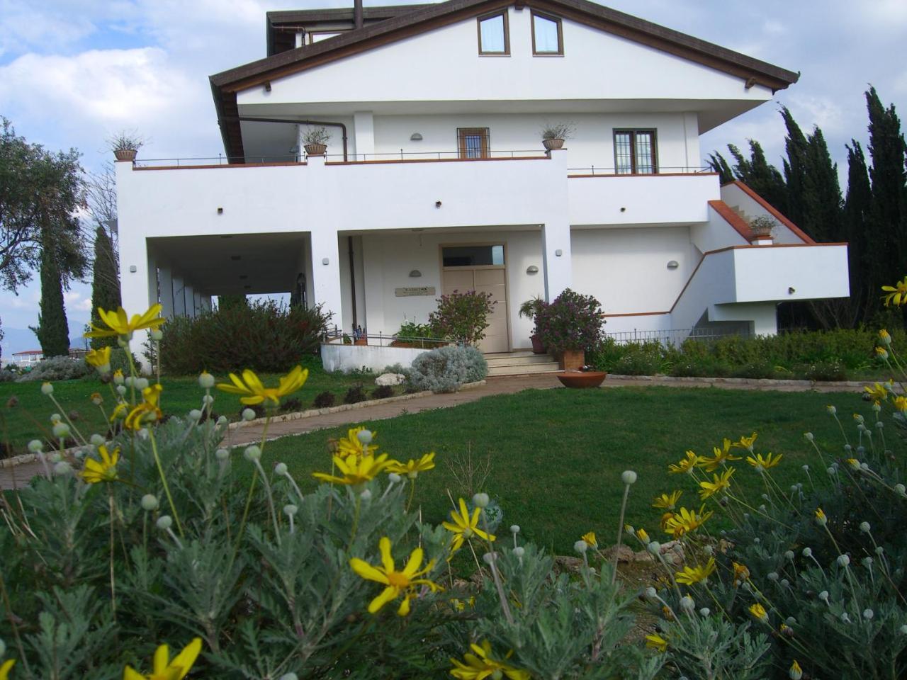 B&B Radici24 Battipaglia Exterior foto